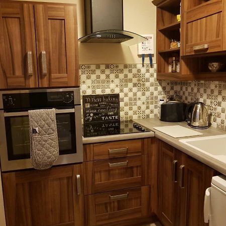 Ethan House Holiday Suites Killarney Ngoại thất bức ảnh