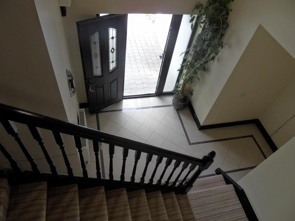 Ethan House Holiday Suites Killarney Ngoại thất bức ảnh