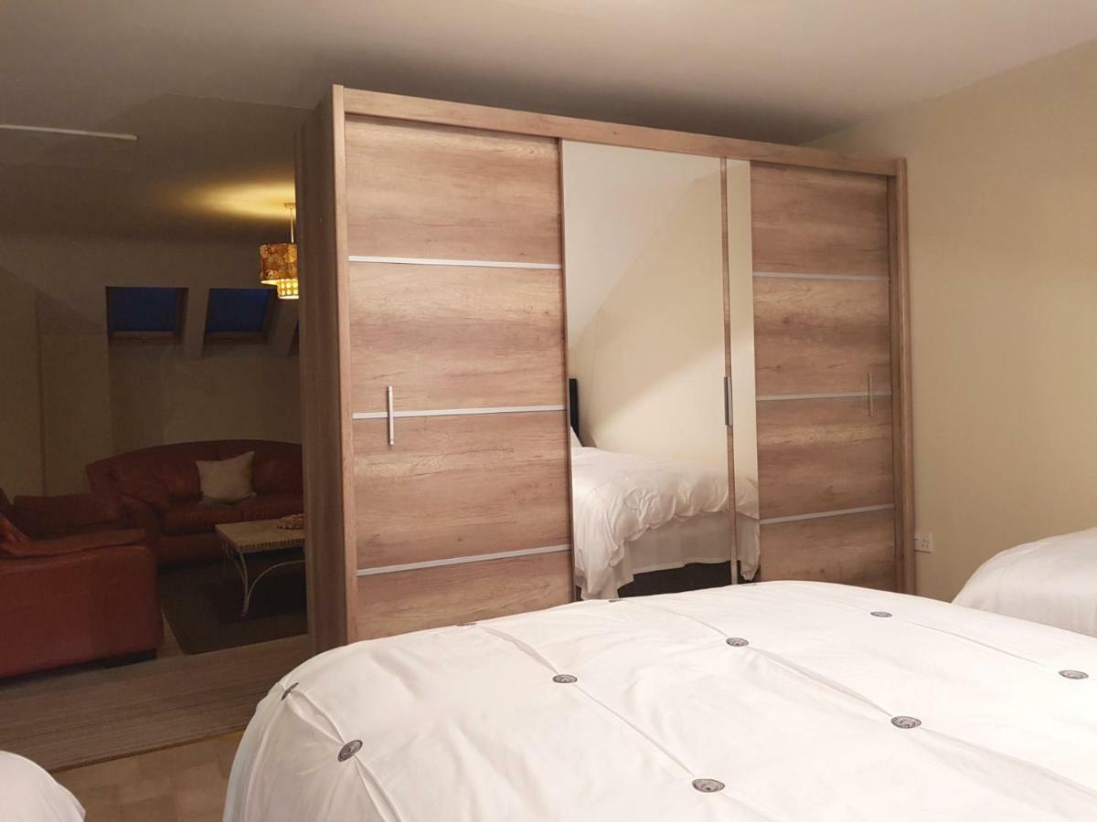Ethan House Holiday Suites Killarney Ngoại thất bức ảnh